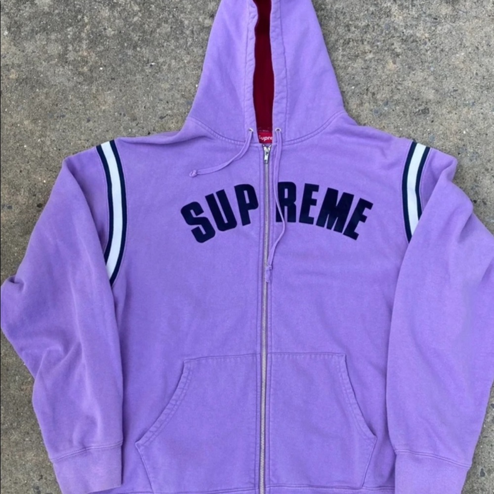 Authentic Supreme Hoodie